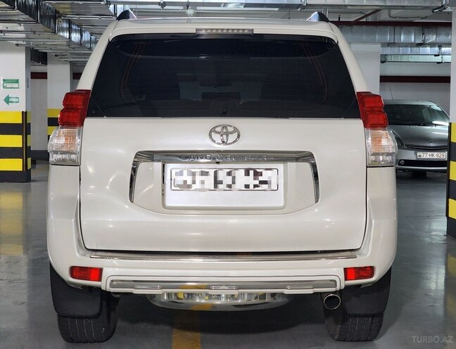 Toyota Land Cruiser Prado 2012, 275,000 km - 3.0 l - Bakı