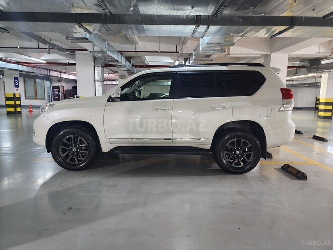 Toyota Land Cruiser Prado 2012, 275,000 km - 3.0 l - Bakı