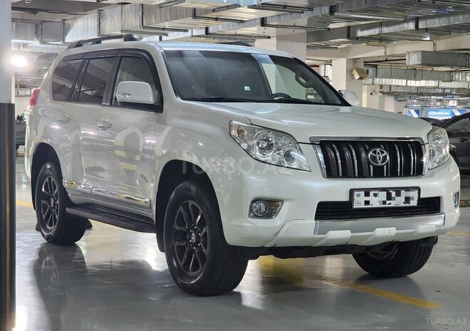 Toyota Land Cruiser Prado 2012, 275,000 km - 3.0 l - Bakı