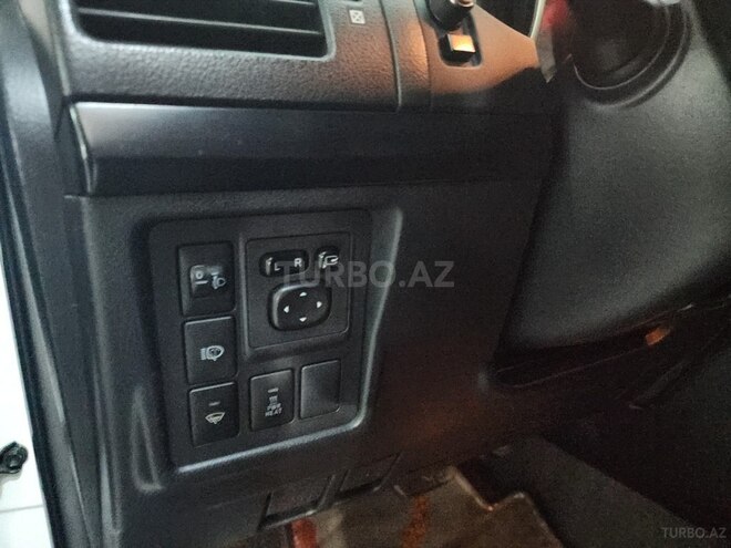 Toyota Land Cruiser Prado 2012, 275,000 km - 3.0 l - Bakı