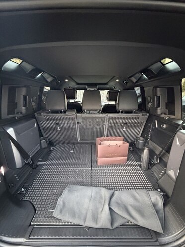 Land Rover Defender 2020, 73,500 km - 3.0 л - Bakı