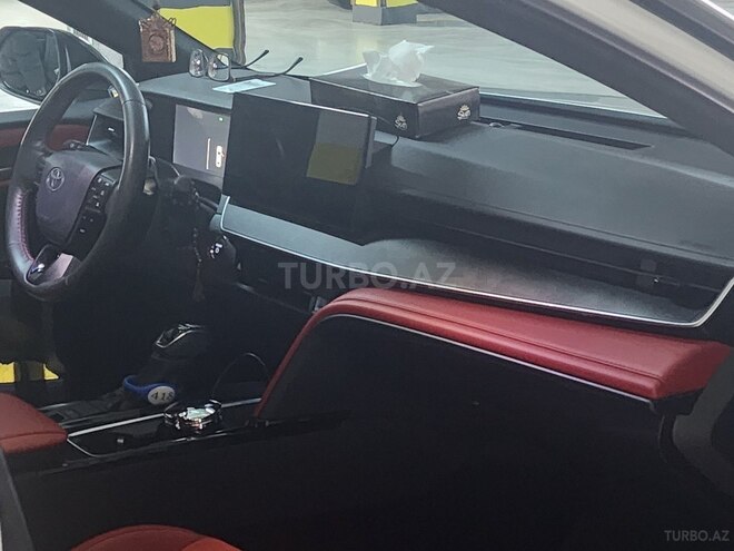 Toyota Camry 2024, 17,700 km - 2.0 l - Bakı