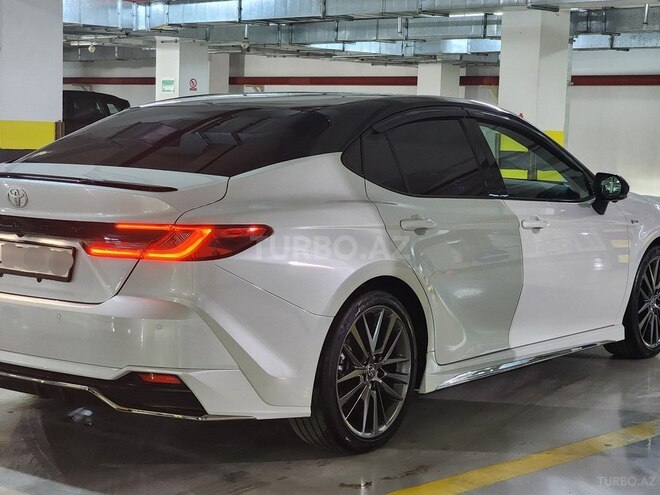 Toyota Camry 2024, 17,700 km - 2.0 l - Bakı