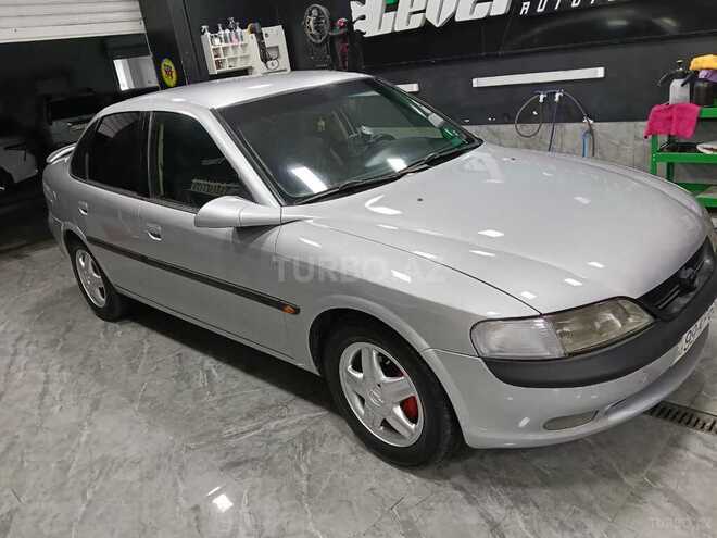 Opel Vectra 1996, 165,893 km - 1.8 l - Bakı