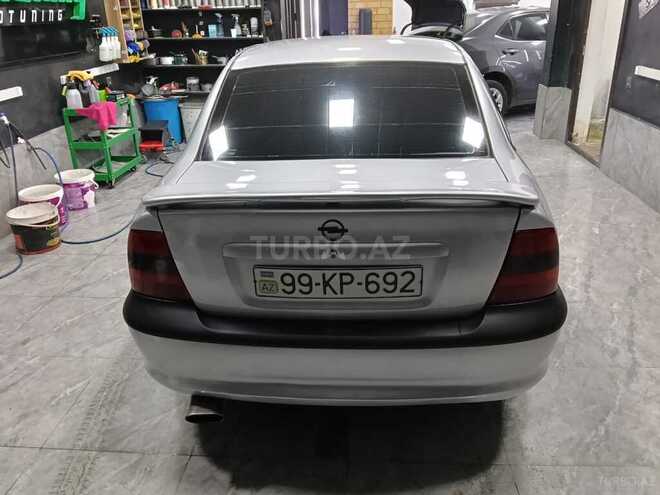 Opel Vectra 1996, 165,893 km - 1.8 l - Bakı