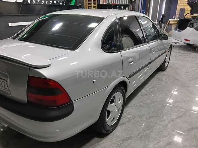 Opel Vectra 1996, 165,893 km - 1.8 l - Bakı