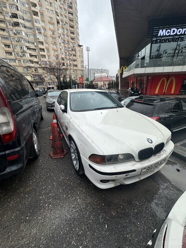 BMW 528 1999, 400,000 km - 2.8 l - Bakı