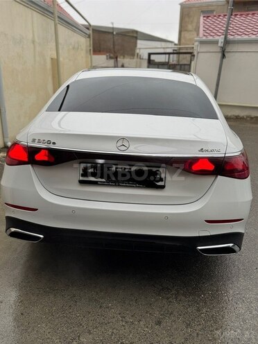 Mercedes E 300 e 4MATIC 2024, 16,000 km - 2.0 л - Bakı