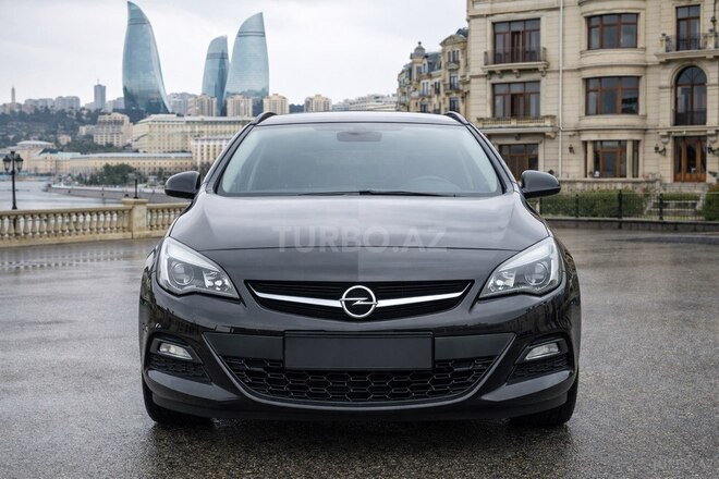 Opel Astra 2014, 242,553 km - 1.6 l - Bakı