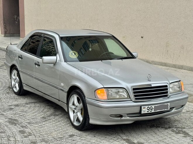 Mercedes C 200 1999, 335,471 km - 2.0 л - Sumqayıt
