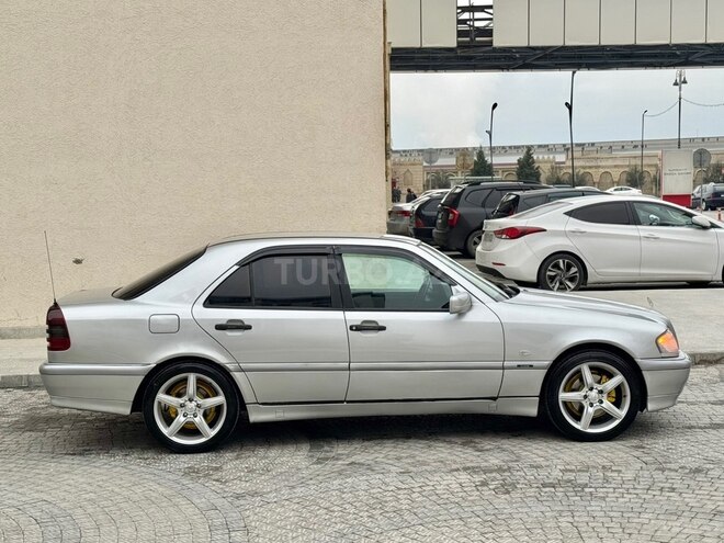 Mercedes C 200 1999, 335,471 km - 2.0 л - Sumqayıt