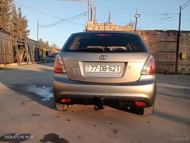Kia Rio 2010, 214,000 km - 1.5 л - Bakı