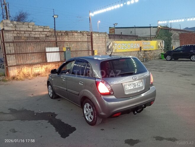 Kia Rio 2010, 214,000 km - 1.5 л - Bakı