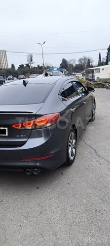 Hyundai Avante 2015, 165,000 km - 1.6 л - Bakı