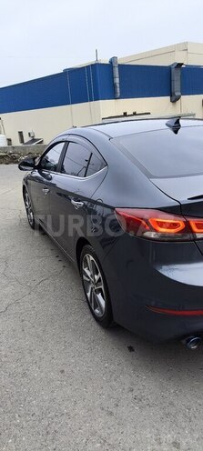 Hyundai Avante 2015, 165,000 km - 1.6 л - Bakı