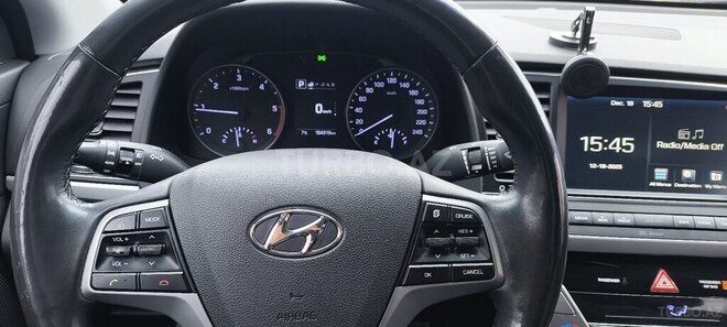 Hyundai Avante 2015, 165,000 km - 1.6 л - Bakı