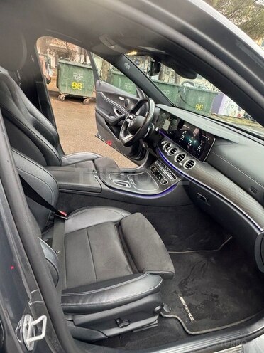 Mercedes E 300 e 4MATIC 2022, 44,000 km - 2.0 l - Bakı