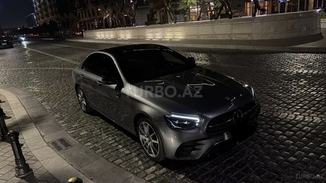 Mercedes E 300 e 4MATIC 2022, 44,000 km - 2.0 l - Bakı