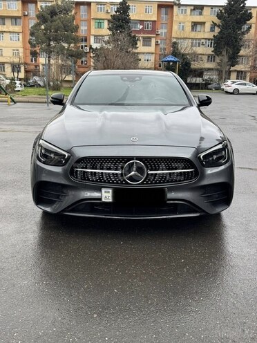 Mercedes E 300 e 4MATIC 2022, 44,000 km - 2.0 l - Bakı