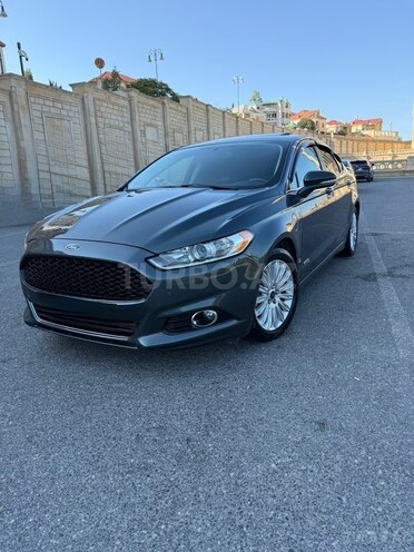 Ford Fusion (North America) 2015, 189,000 km - 2.0 l - Bakı