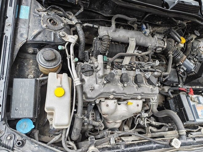 Nissan Sunny-15