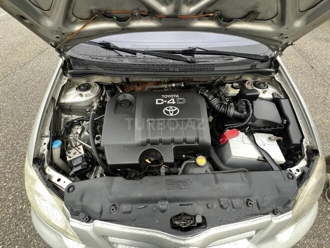 Toyota Corolla 2005, 253,000 km - 1.4 l - Bakı
