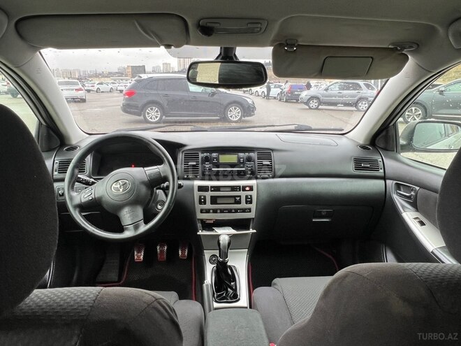 Toyota Corolla 2005, 253,000 km - 1.4 l - Bakı
