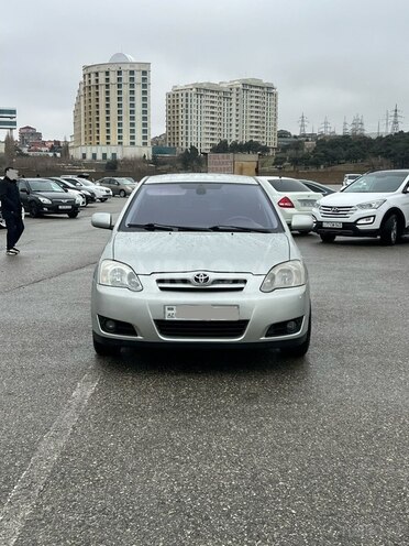 Toyota Corolla 2005, 253,000 km - 1.4 l - Bakı
