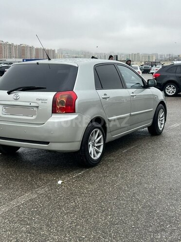 Toyota Corolla 2005, 253,000 km - 1.4 l - Bakı