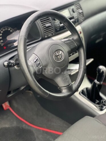 Toyota Corolla 2005, 253,000 km - 1.4 l - Bakı
