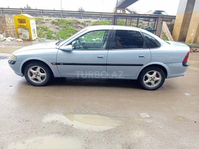 Opel Vectra 1998, 228,000 km - 1.8 l - Bakı