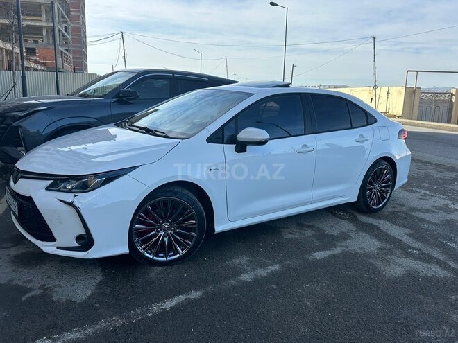 Toyota Corolla 2025, 8,500 km - 1.8 л - Bakı