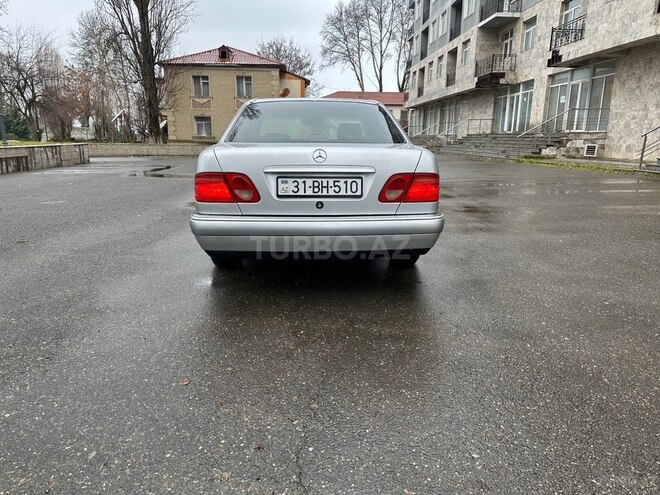 Mercedes E 200 1996, 434,000 km - 2.0 l - İsmayıllı