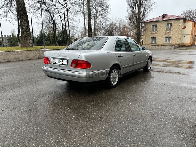 Mercedes E 200 1996, 434,000 km - 2.0 l - İsmayıllı