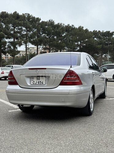 Mercedes C 240 2001, 399,914 km - 2.6 л - Sumqayıt