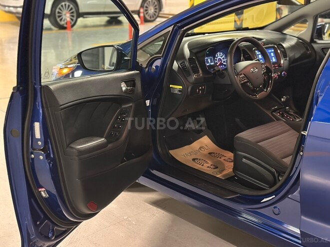Kia Forte 2017, 130,000 km - 2.0 l - Gəncə