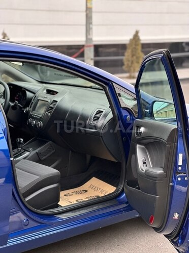 Kia Forte 2017, 130,000 km - 2.0 l - Gəncə