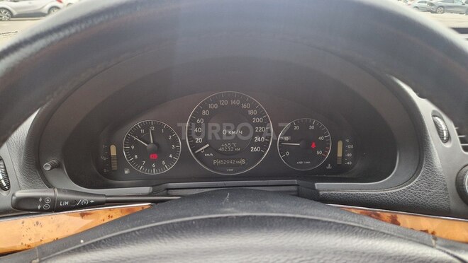 Mercedes E 220 2006, 380,000 km - 2.2 l - Bakı