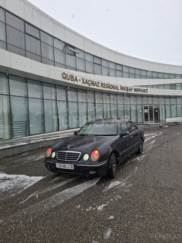 Mercedes E 270 1999, 481,365 km - 2.7 л - Xaçmaz