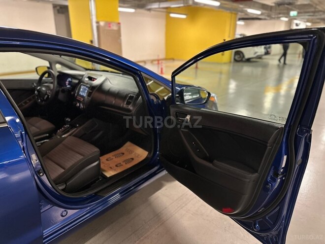Kia Forte 2017, 130,000 km - 2.0 l - Gəncə