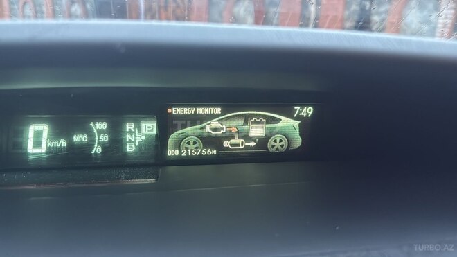Toyota Prius 2012, 215,756 km - 1.8 l - Şəki