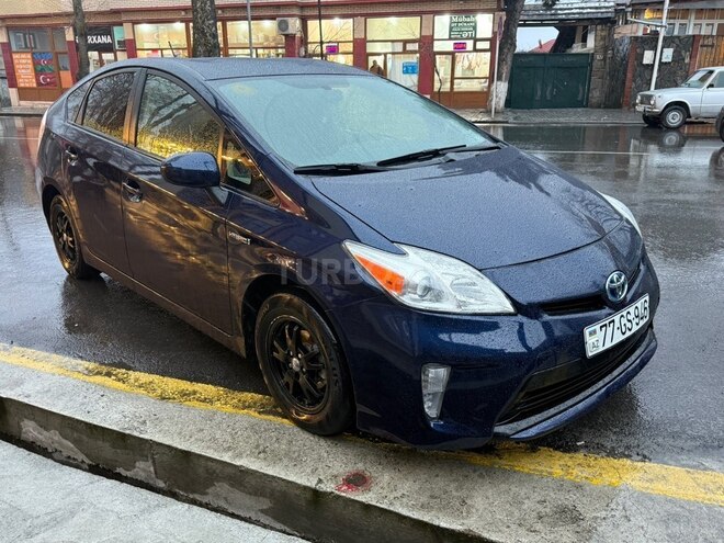Toyota Prius 2012, 215,756 km - 1.8 l - Şəki