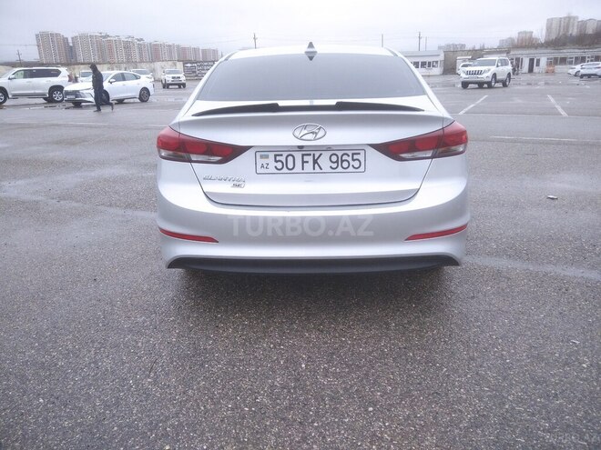 Hyundai Elantra 2018, 225,308 km - 2.0 л - Sumqayıt