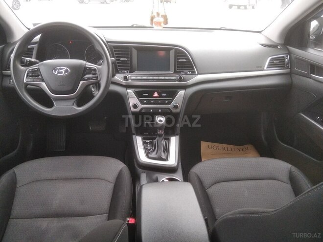 Hyundai Elantra 2018, 225,308 km - 2.0 л - Sumqayıt
