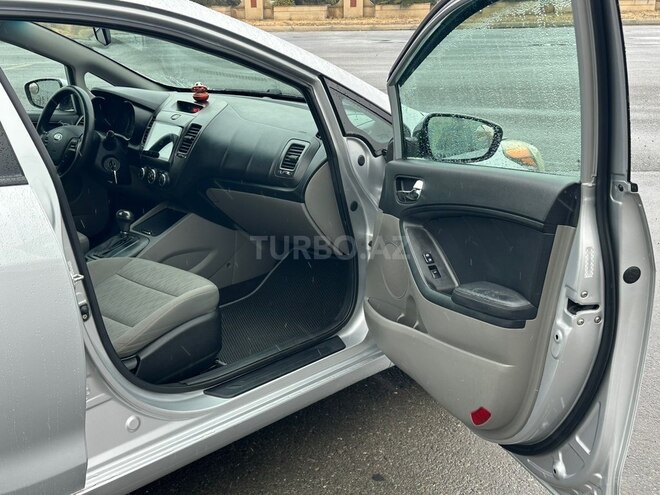 Kia Forte 2015, 110,000 km - 1.8 l - Gəncə