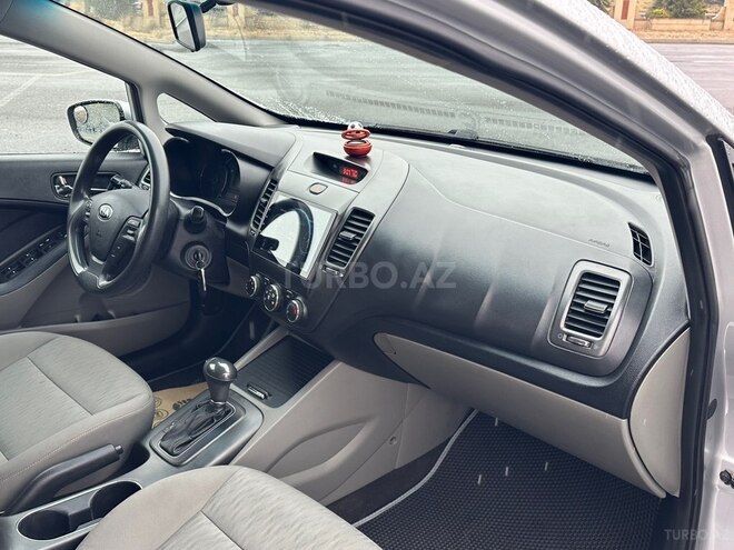 Kia Forte 2015, 110,000 km - 1.8 l - Gəncə