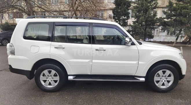 Mitsubishi Pajero 2007, 601,000 km - 3.0 л - Bakı