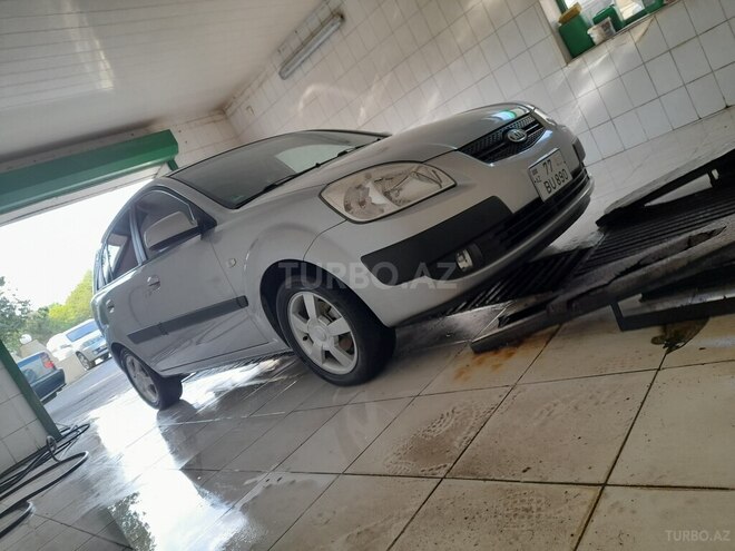 Kia Rio 2005, 227,945 km - 1.4 л - Saatlı