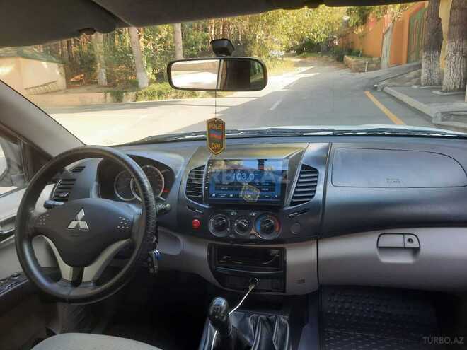 Mitsubishi L200 2014, 212,000 km - 2.5 l - Bakı