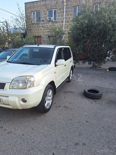 Nissan X-Trail 2011, 200,000 km - 2.5 l - Bakı